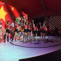 碱泉街成人舞蹈视频,成人舞蹈视频的魅力瞬间-第3张图片-日韩亚洲国产影院