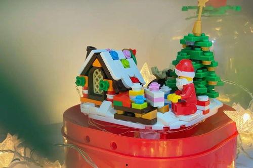 手工积木成人音乐视频,探索手工积木与成人音乐的奇妙融合-第2张图片-日韩亚洲国产影院