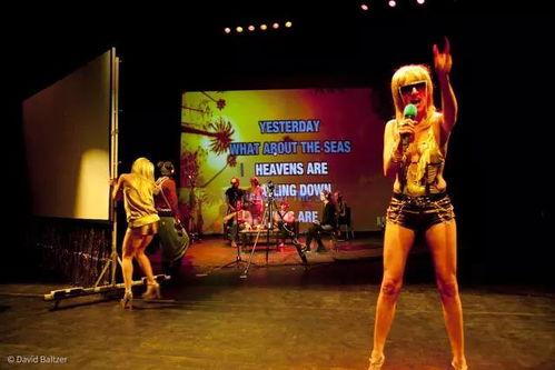 成人创意朗诵结合表演视频,创意朗诵与表演的视听盛宴-第3张图片-日韩亚洲国产影院 成人创意朗诵结合表演视频,创意朗诵与表演的视听盛宴-第3张图片-日韩亚洲国产影院