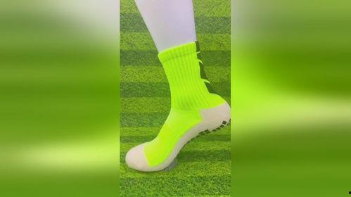 女生成人足球袜视频,揭秘女生成人足球袜的魅力瞬间-第2张图片-日韩亚洲国产影院 女生成人足球袜视频,揭秘女生成人足球袜的魅力瞬间-第2张图片-日韩亚洲国产影院