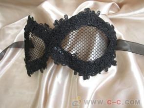 高级蕾丝成人面罩视频,探索高级蕾丝成人面罩的诱惑与魅力-第1张图片-日韩亚洲国产影院