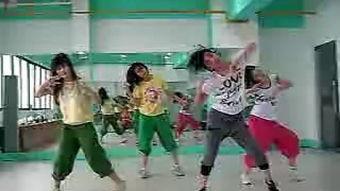 成人齐舞韩舞视频教学,跟随韩舞齐舞视频，解锁舞蹈魅力-第3张图片-日韩亚洲国产影院