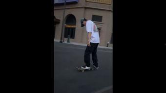 成人滑板训练视频,成人滑板训练视频精华解析-第2张图片-日韩亚洲国产影院