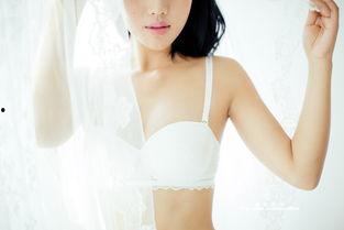成人女白色内衣图片视频,白色内衣的优雅与神秘-第2张图片-日韩亚洲国产影院 成人女白色内衣图片视频,白色内衣的优雅与神秘-第2张图片-日韩亚洲国产影院