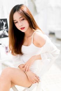 成人女白色内衣图片视频,白色内衣的优雅与神秘-第3张图片-日韩亚洲国产影院 成人女白色内衣图片视频,白色内衣的优雅与神秘-第3张图片-日韩亚洲国产影院